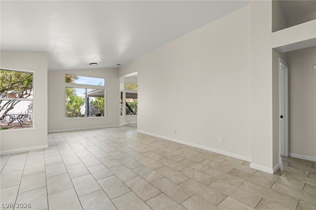 2184 Raspberry Hill Road — photo 4