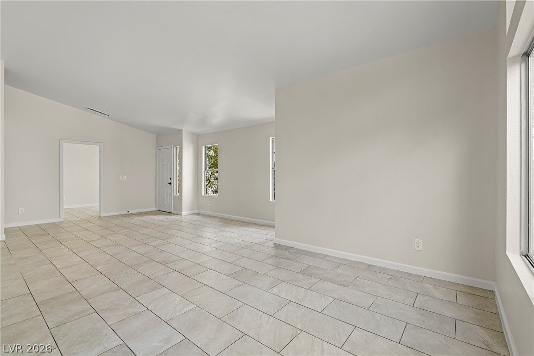 2184 Raspberry Hill Road — photo 5