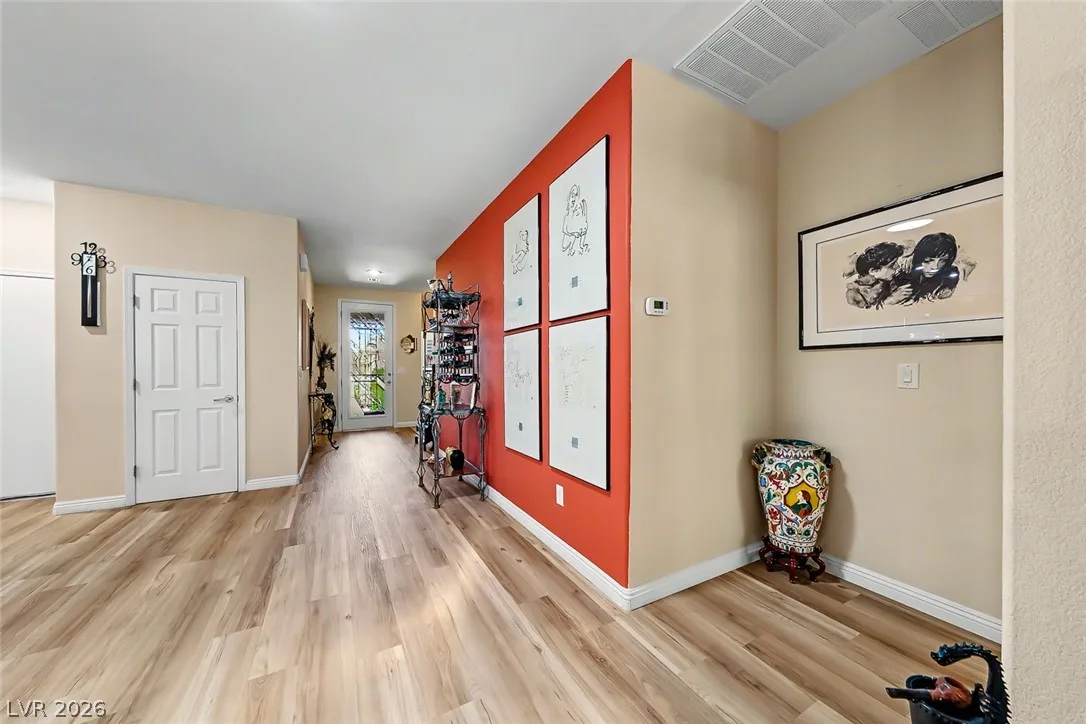 2213 Brighton Point Avenue — photo 5