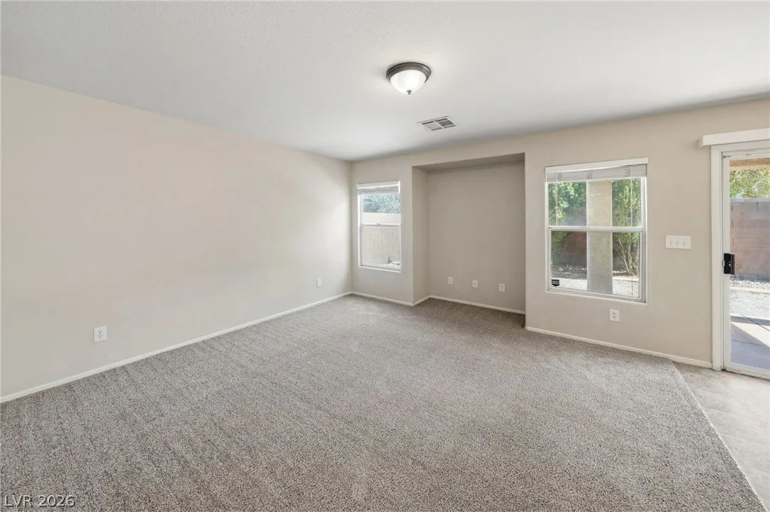 9021 Spirit Canyon Avenue — photo 4