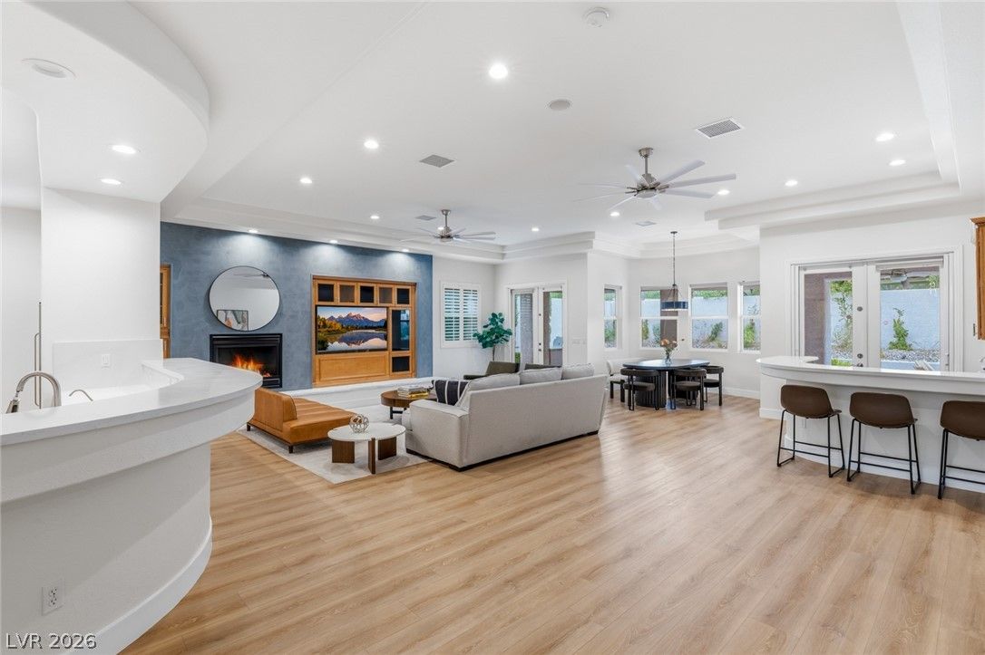 10848 Ickworth Court — photo 4