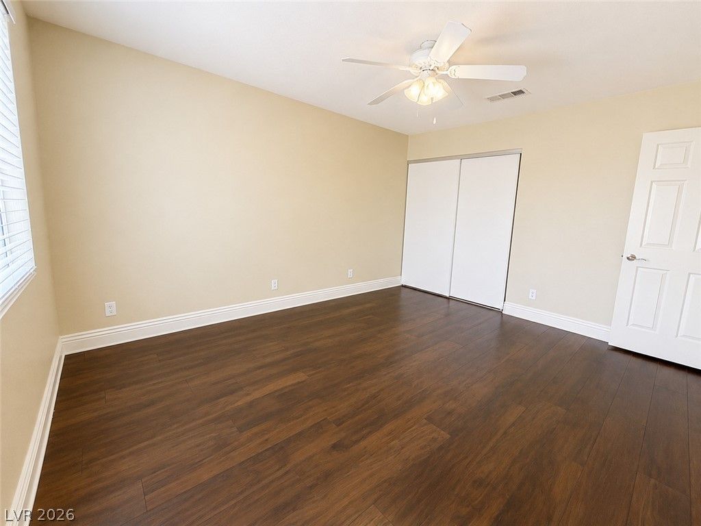 3341 Salmon Creek Drive — photo 5 of 11