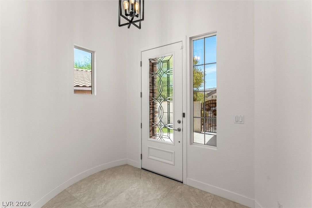 215 Sunset Shower Drive — photo 3