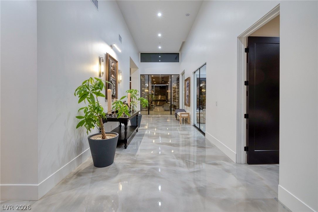 13 Rainbow Point Place — photo 5