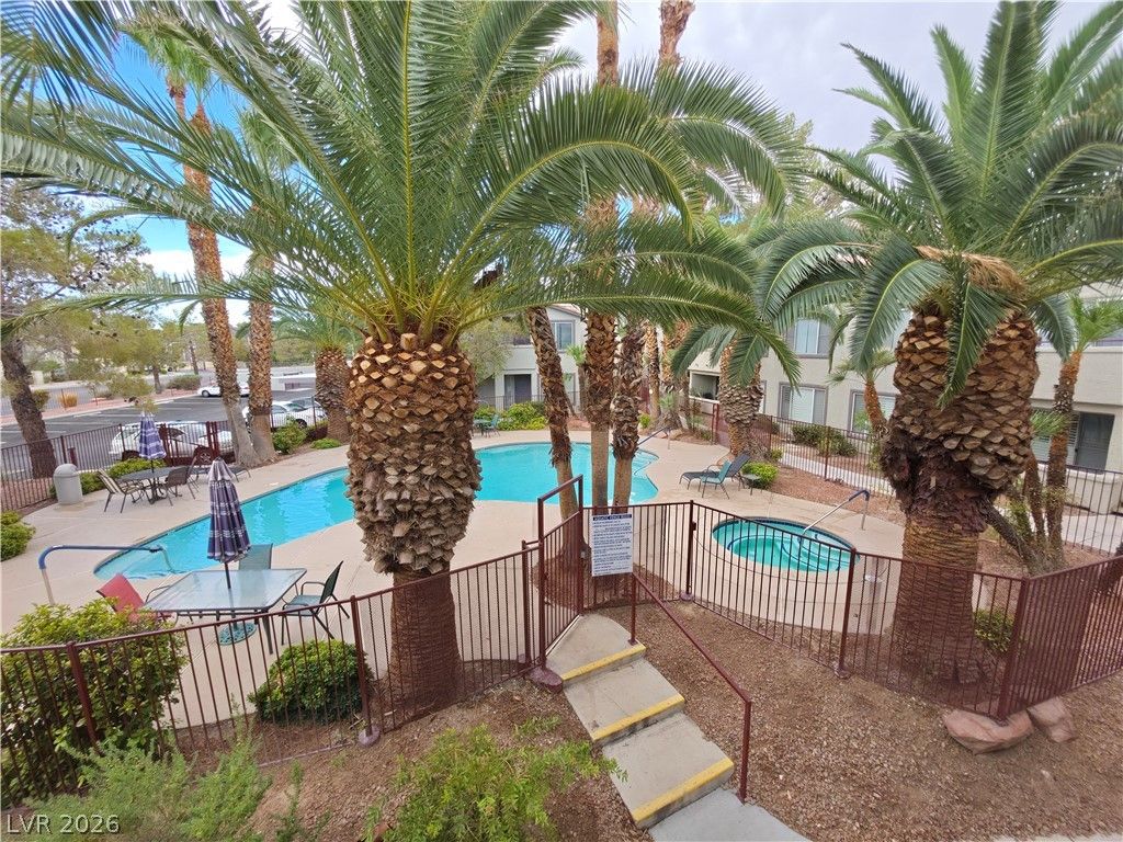 4955 Lindell Road 204 — photo 4