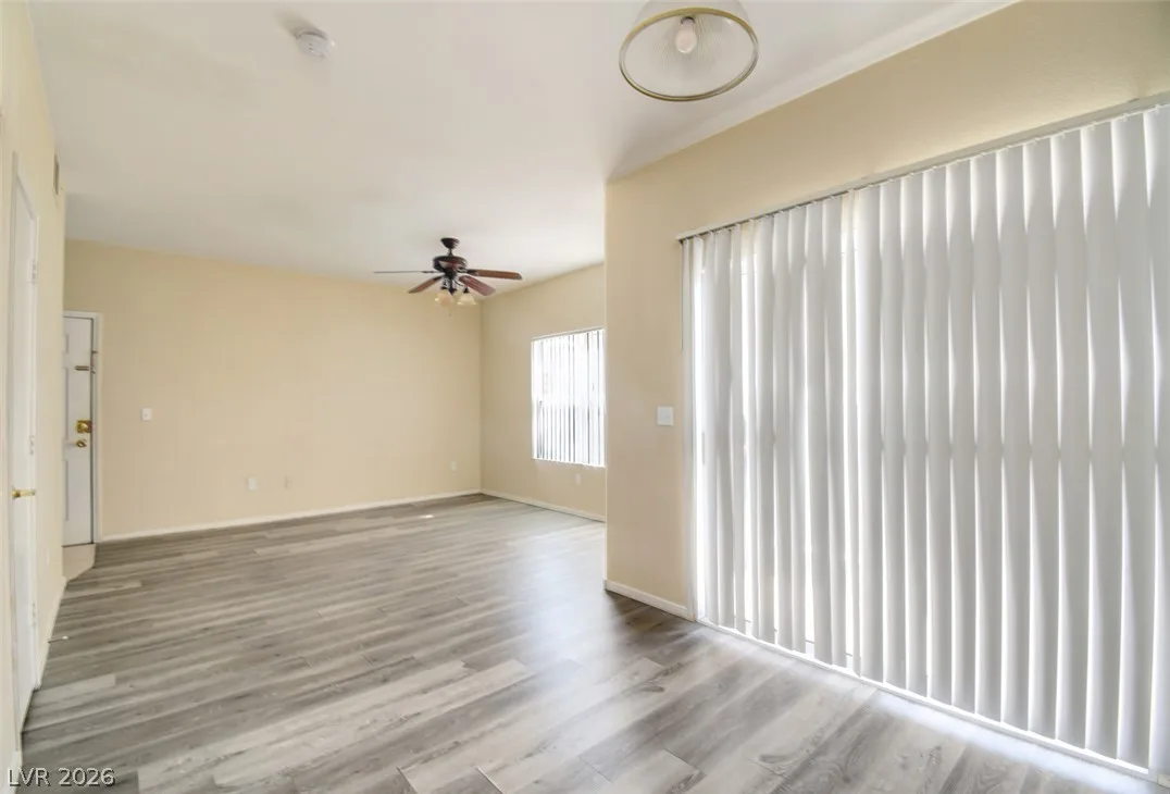 7255 West Sunset Road 1077 — photo 5
