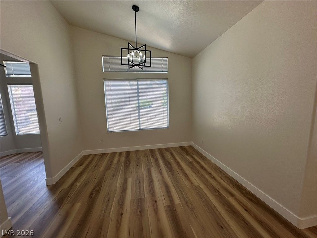 1833 Cedar Bluffs Way — photo 3