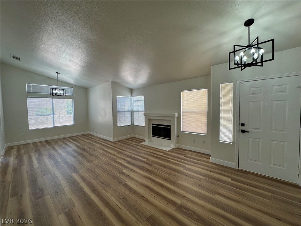 1833 Cedar Bluffs Way — photo 4