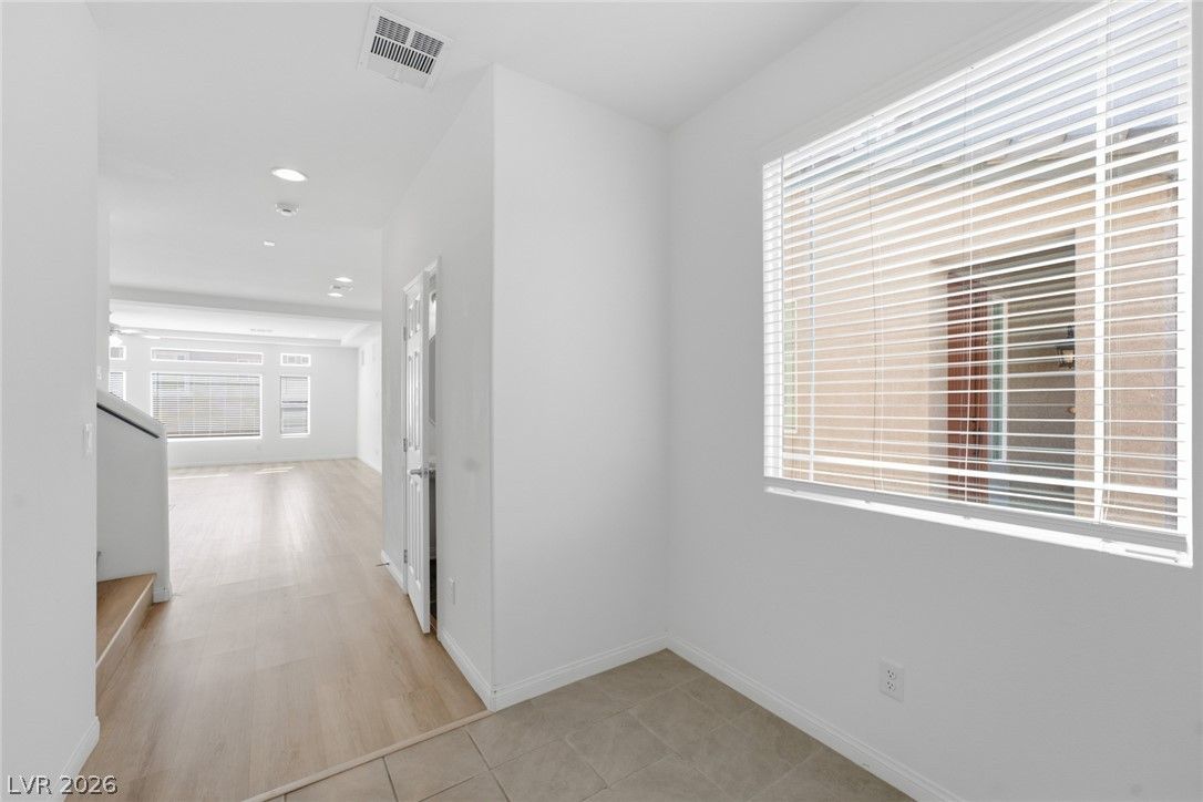 7780 Tyrell Peaks Street — photo 5