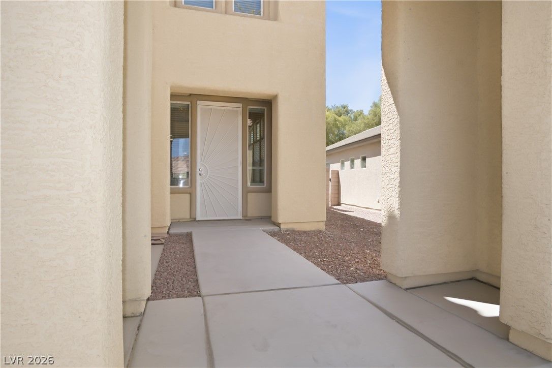 8305 Oakshire Street — photo 4