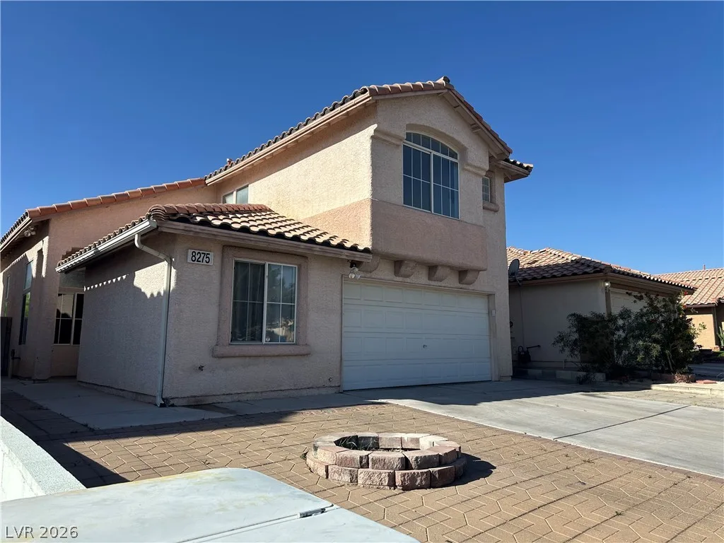 8275 Cedar Leaf Drive — photo 3