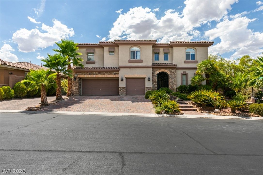9535 Bella Citta Street — photo 2