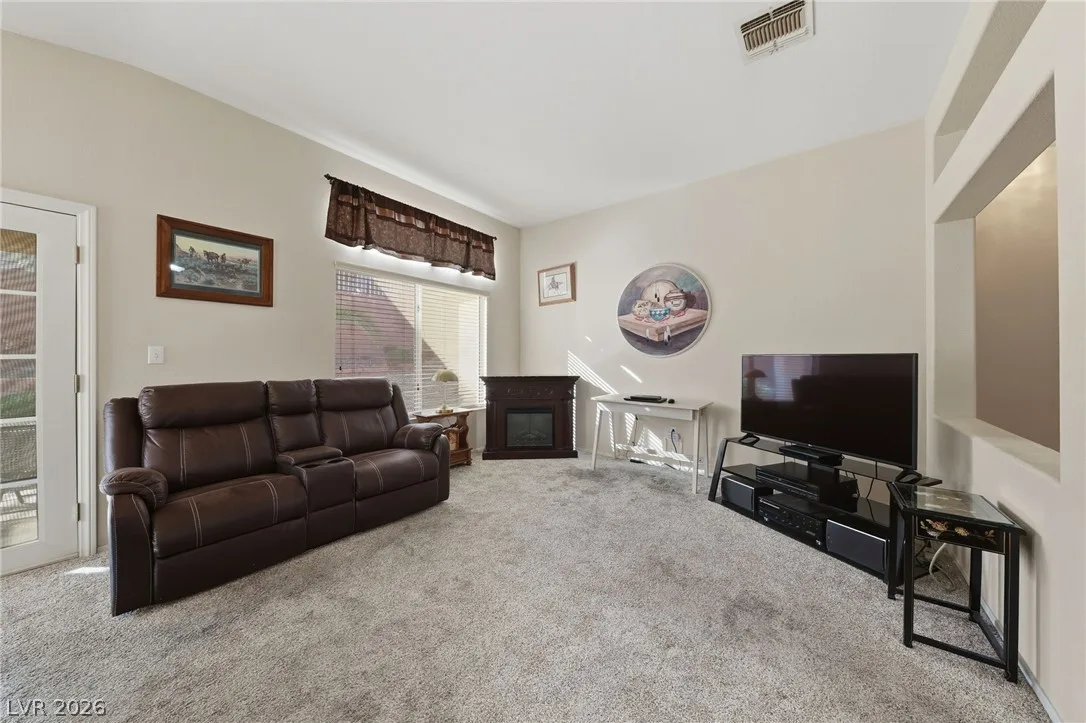 489 Dalgreen Place — photo 3 of 23