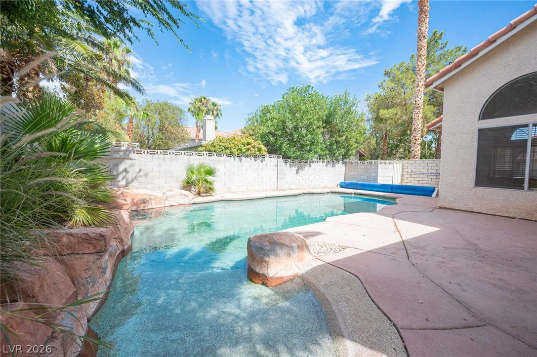 1416 Grey Hunter Drive — photo 4