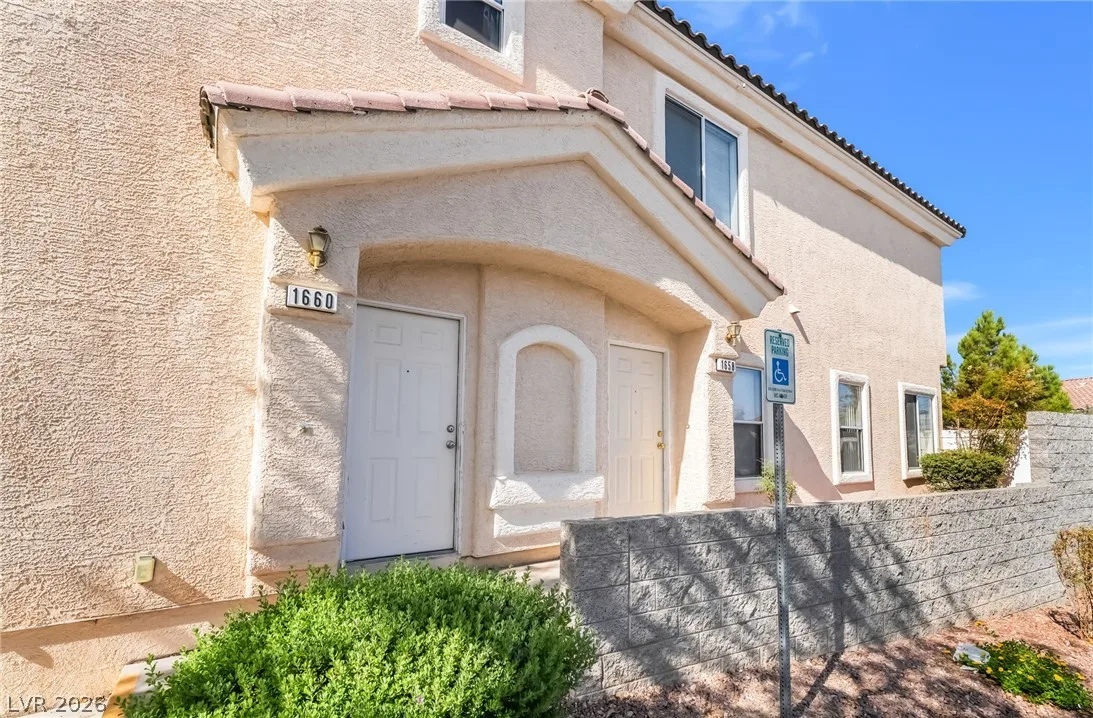 1658 LEFTY GARCIA Way — photo 3