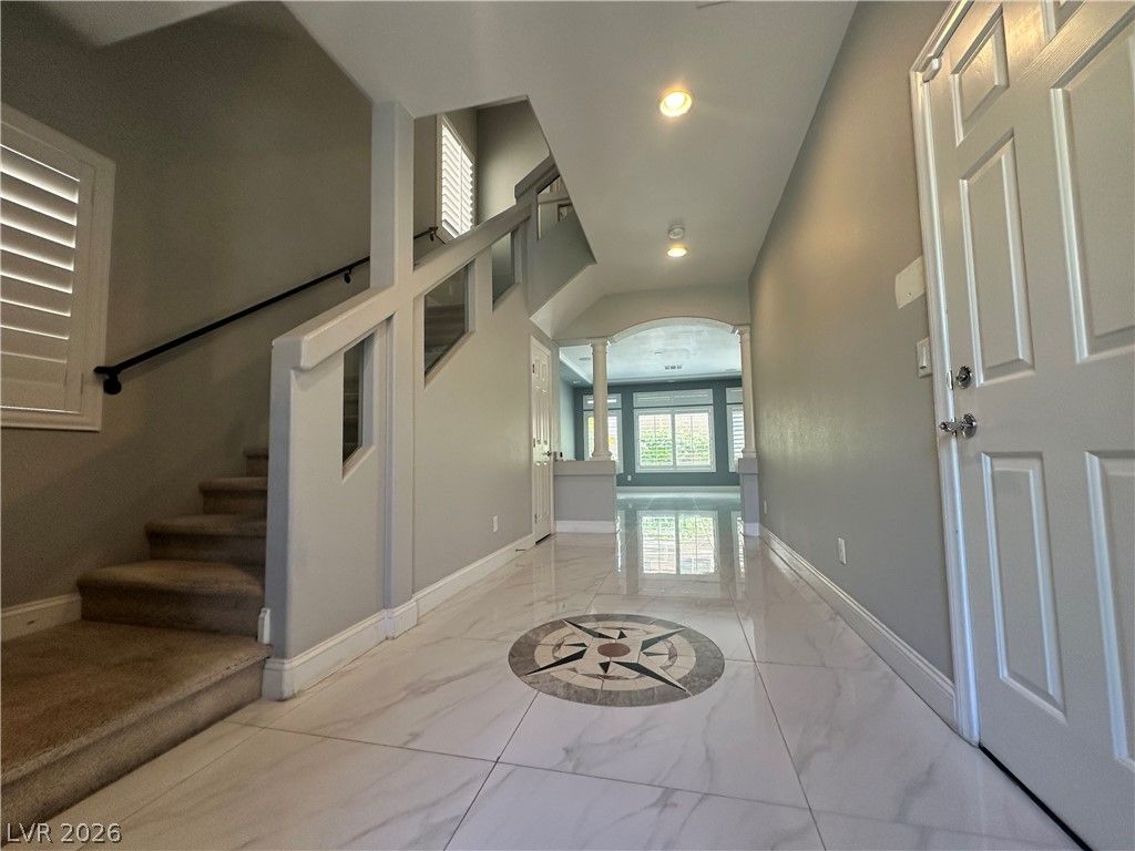 5937 Gordon Creek Avenue — photo 4