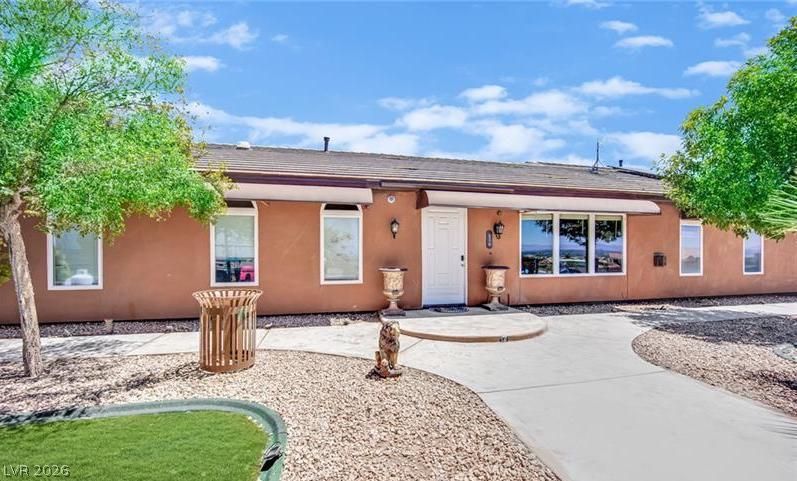 236 Vista Valley Street — photo 2 of 20