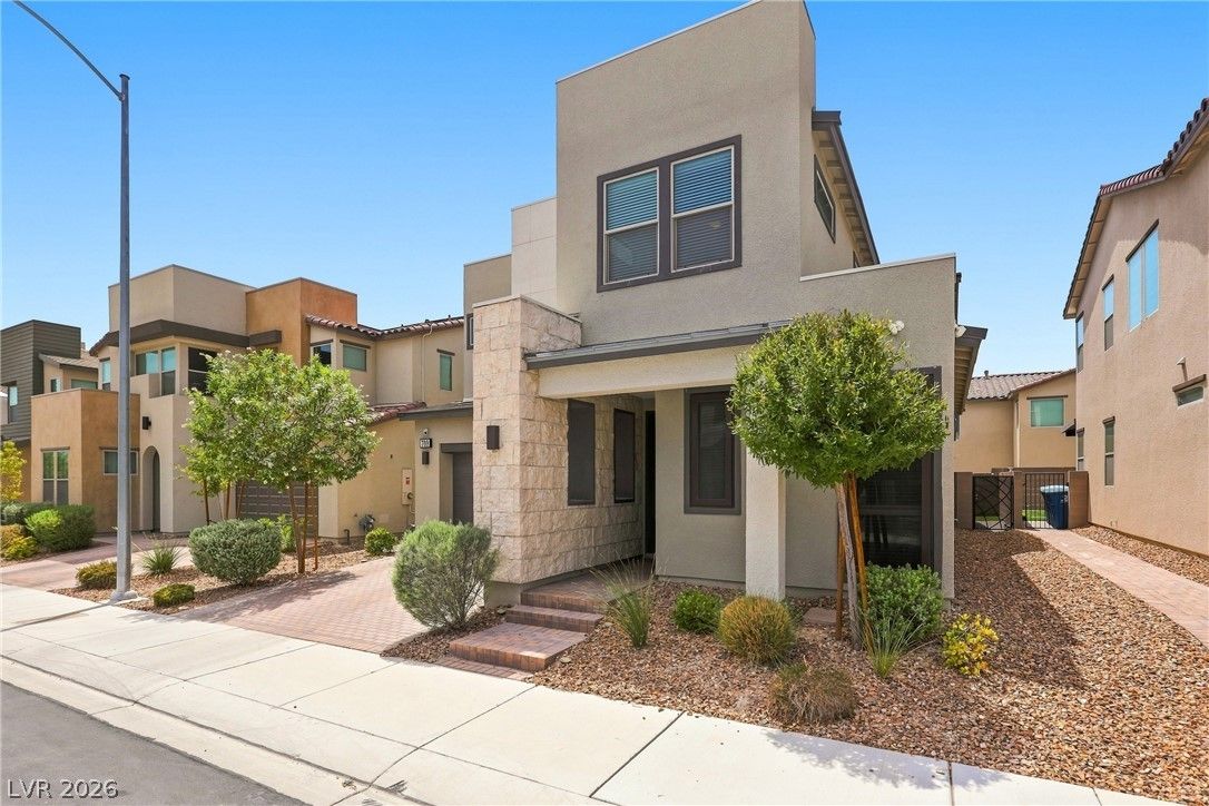 709 Emerson Creek Court — photo 3