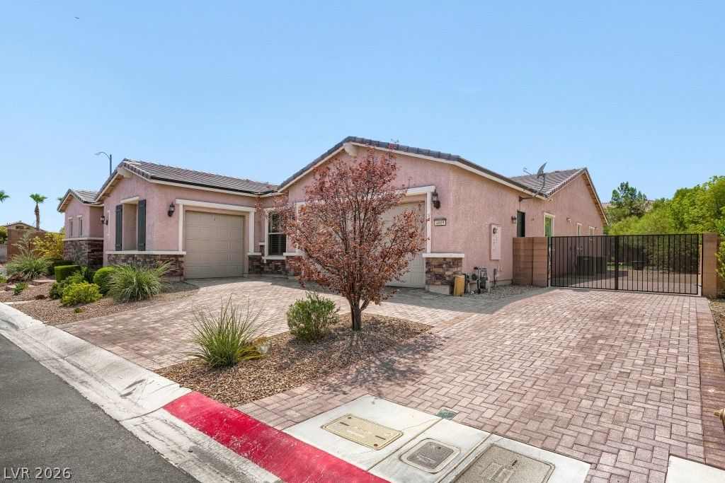 4809 Nightwood Court — photo 3 of 40