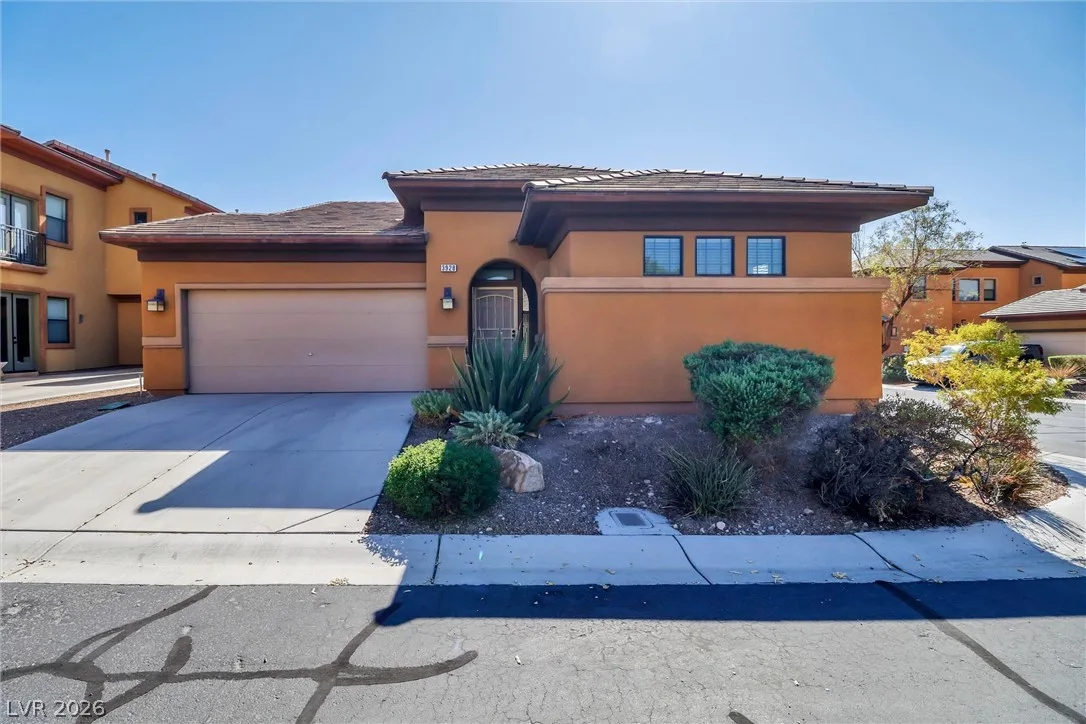 3928 Maldive Isle Court — photo 2