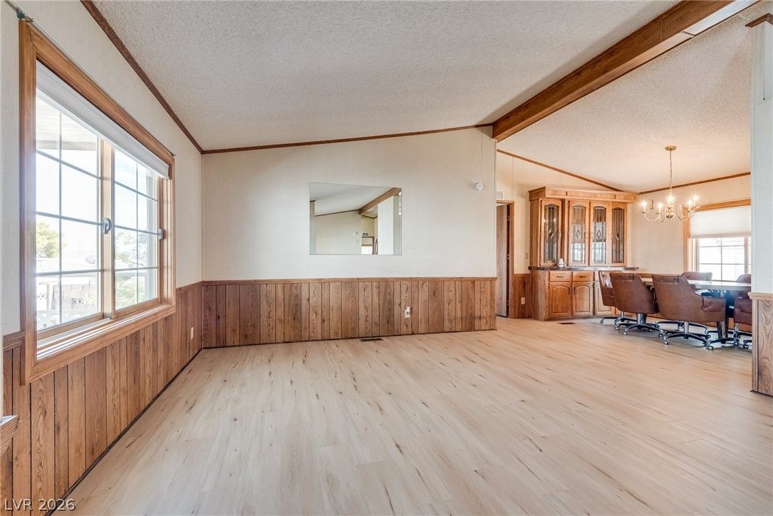 1005 Adobe Circle — photo 5