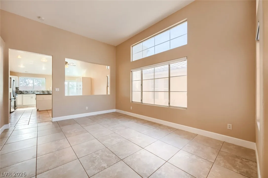 6042 Evening View Street — photo 3