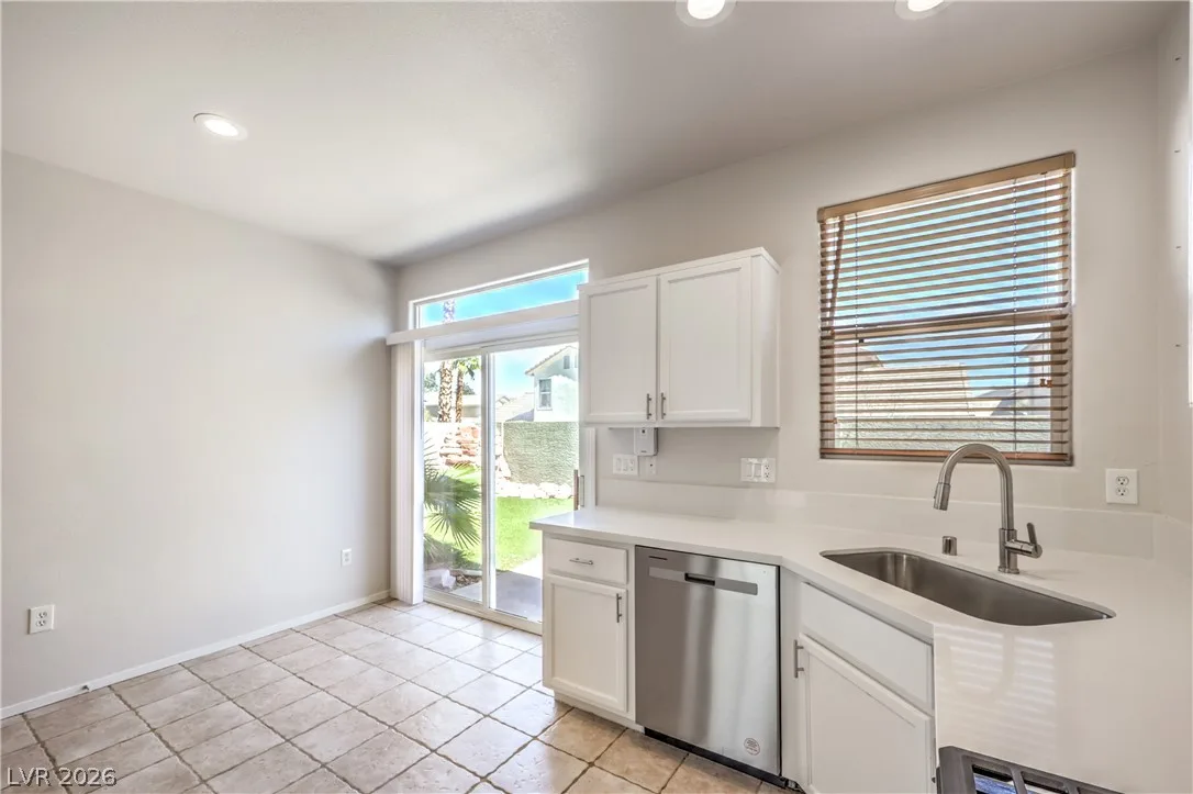 7236 Victoria Oak Court — photo 5