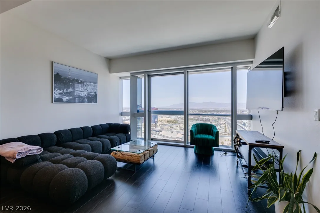 4471 Dean Martin Drive 4004 — photo 4