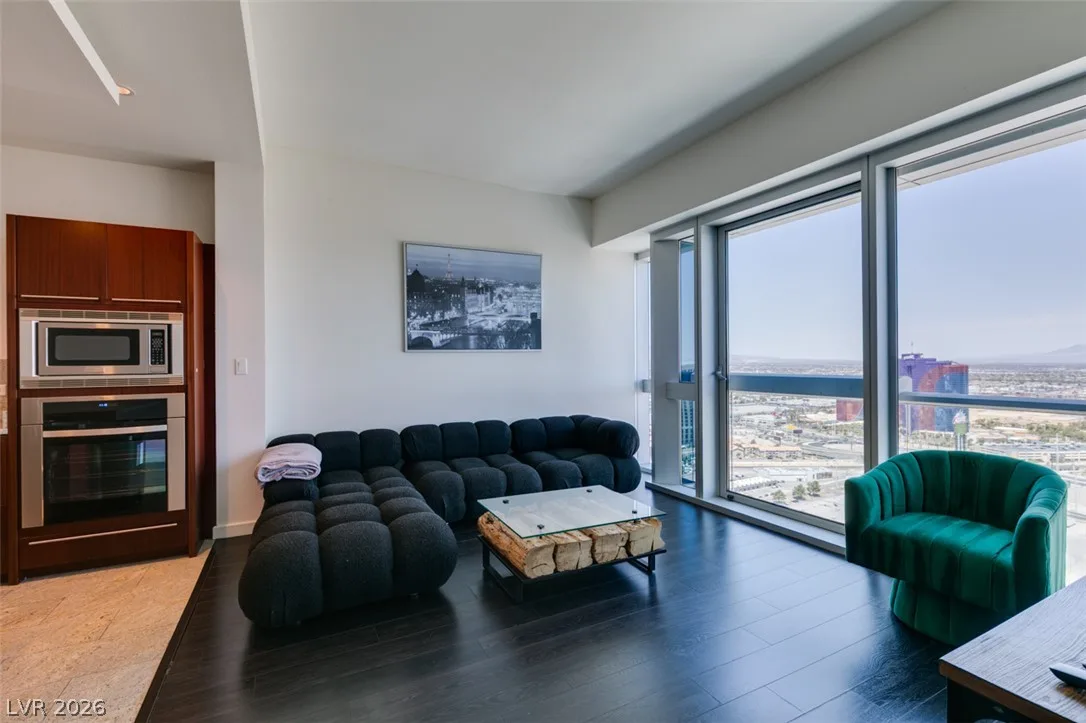 4471 Dean Martin Drive 4004 — photo 5