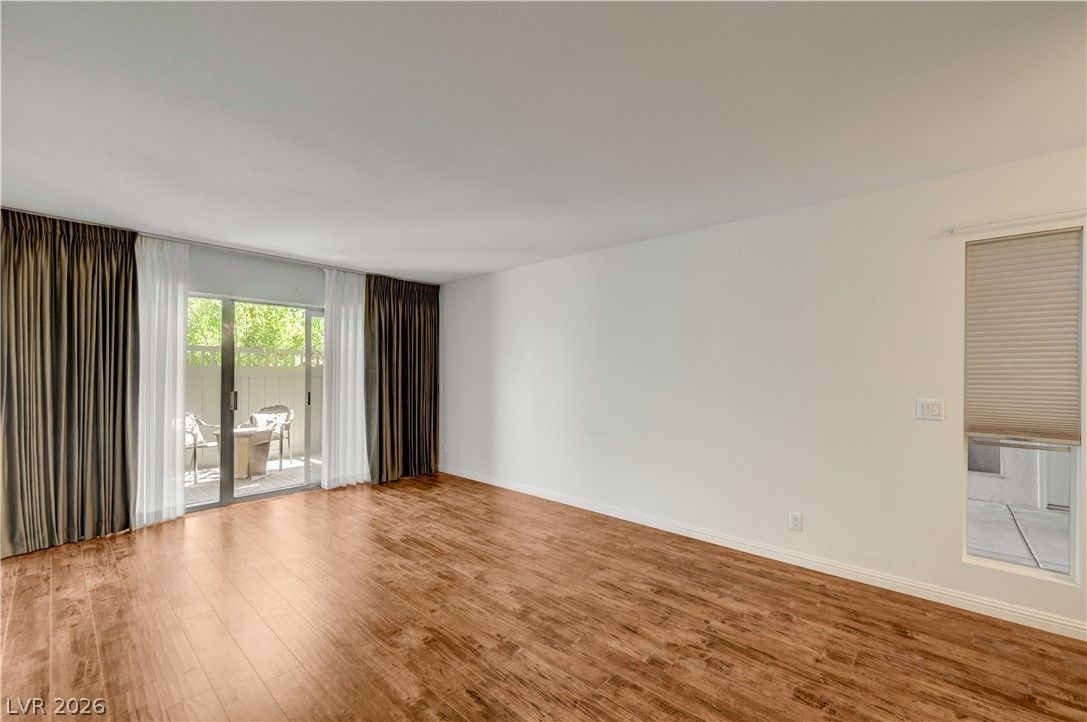 650 Oakmont Avenue 2113 — photo 5