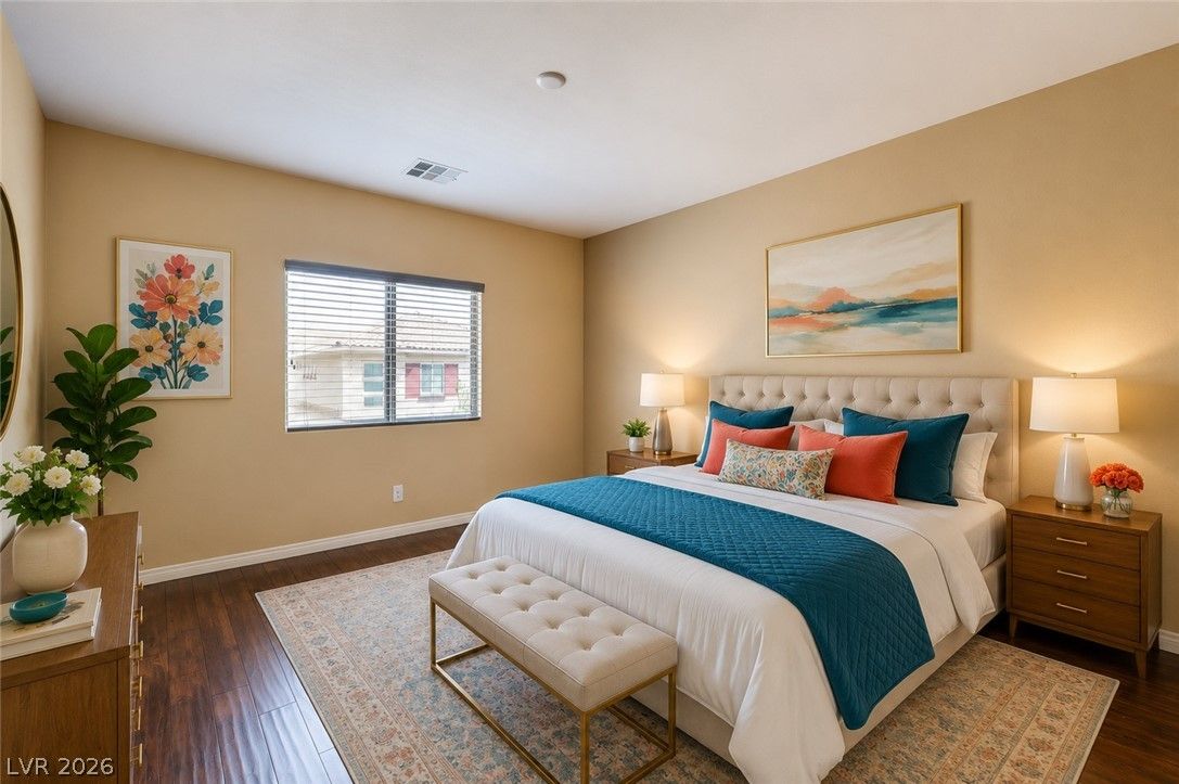 9559 Vega Carpio Avenue — photo 5 of 41