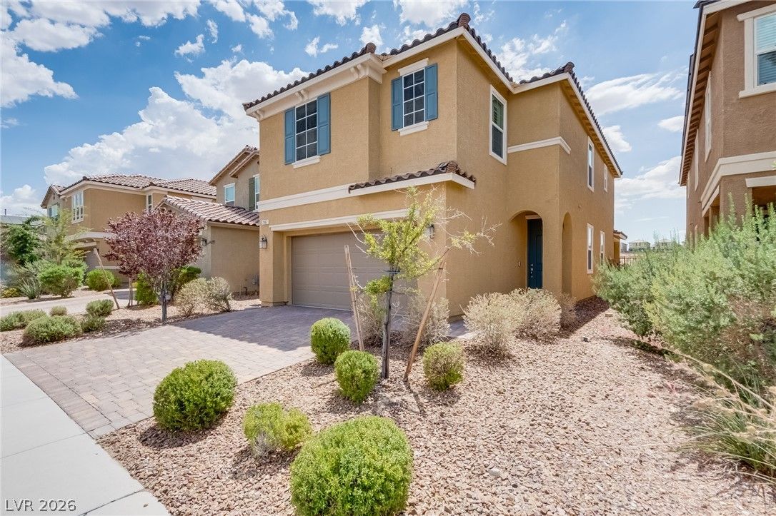 2807 Donatello Manor Place — photo 3