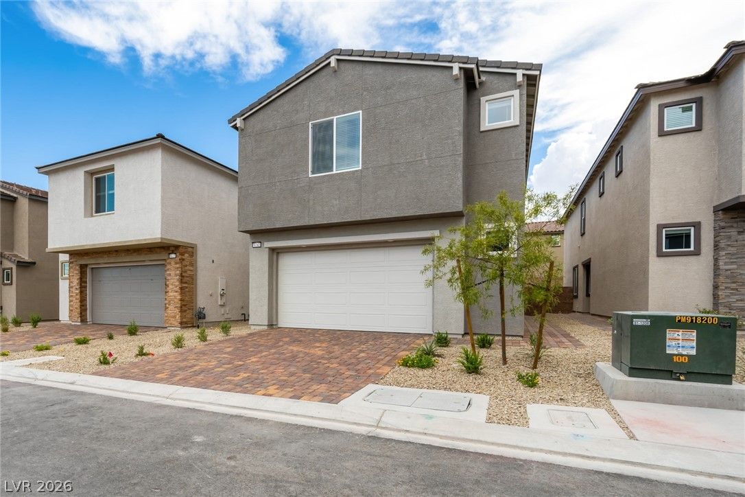 9781 Sunset Canyon Avenue — photo 2 of 31