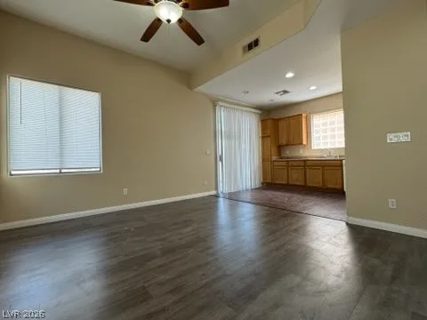 6516 Raven Hall Street — photo 4
