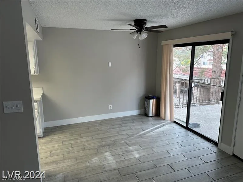 1887 Apricot Court — photo 5