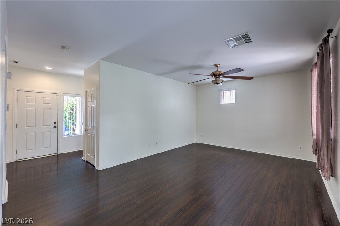 5423 Raccoon Valley Lane — photo 4