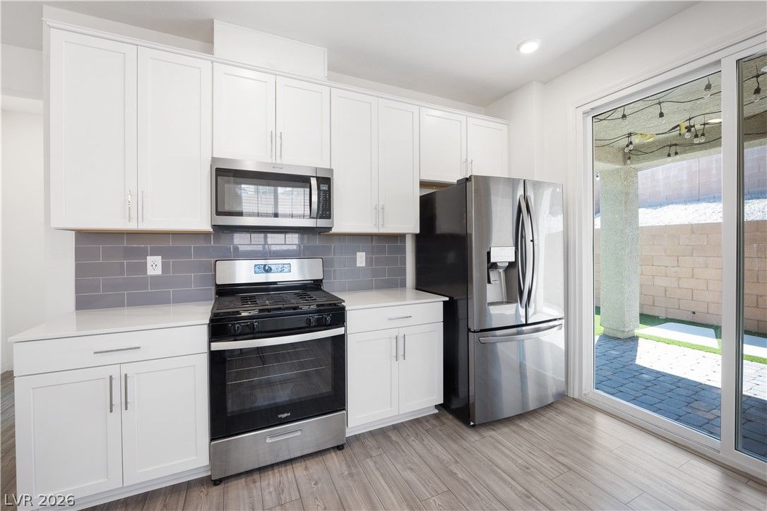 3447 Covilha Lane — photo 4