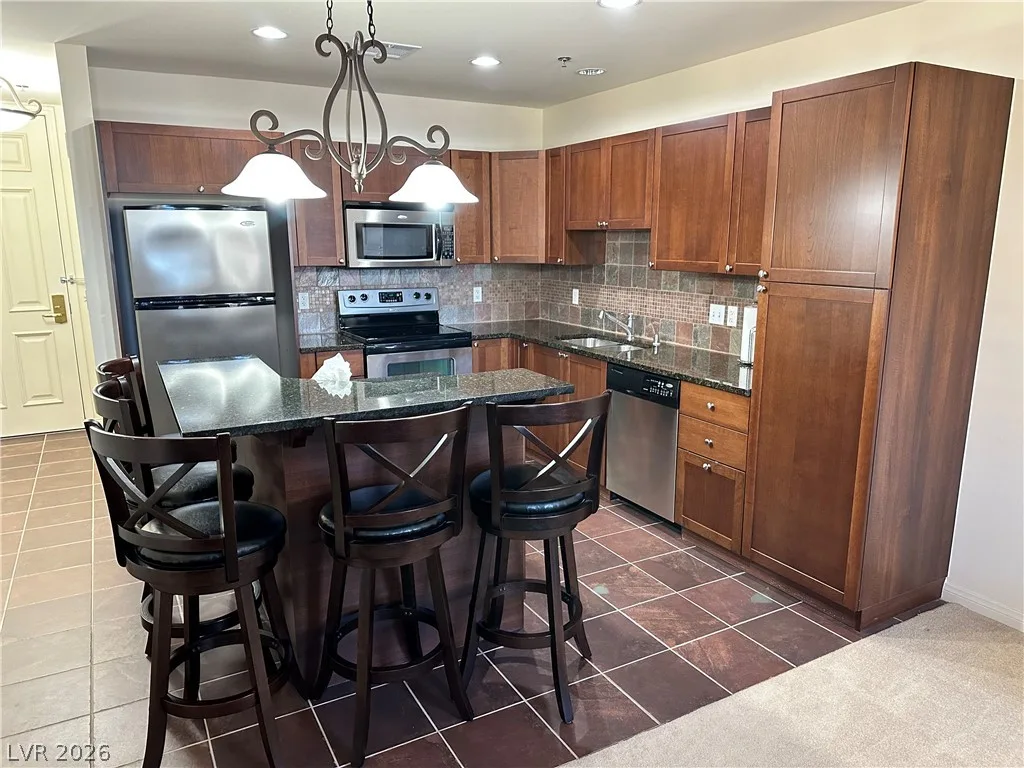 2405 West Serene Avenue 834 — photo 2 of 13