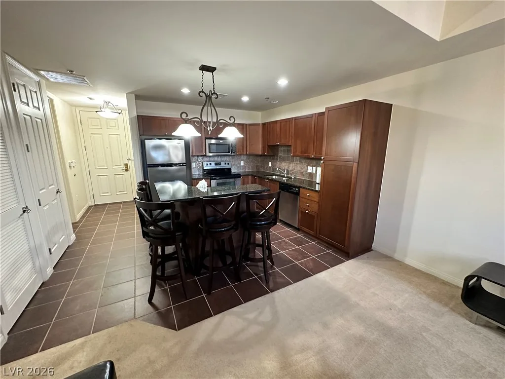 2405 West Serene Avenue 834 — photo 4 of 13