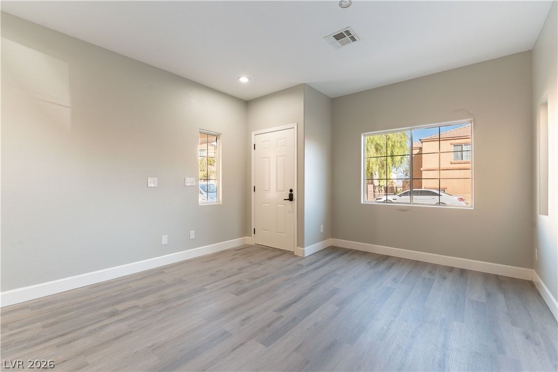 10505 Cold Mountain Avenue — photo 3