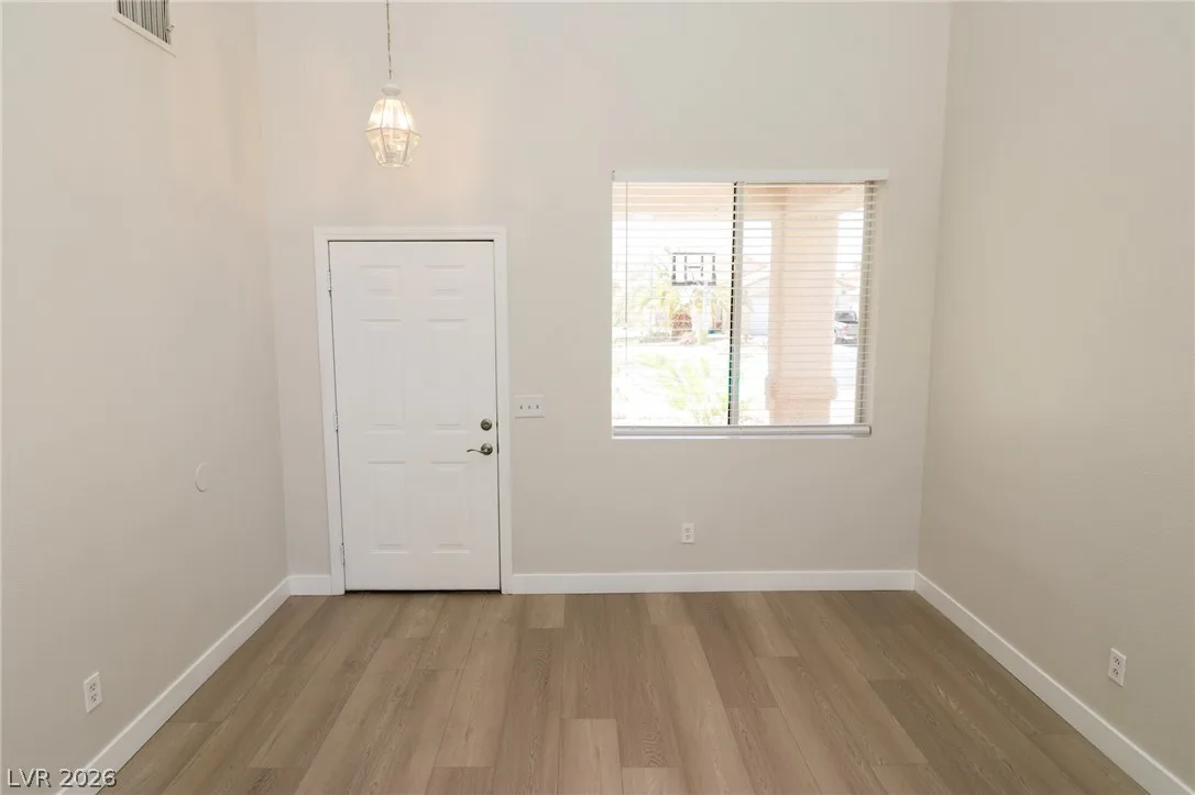 9450 Spellman Court — photo 4
