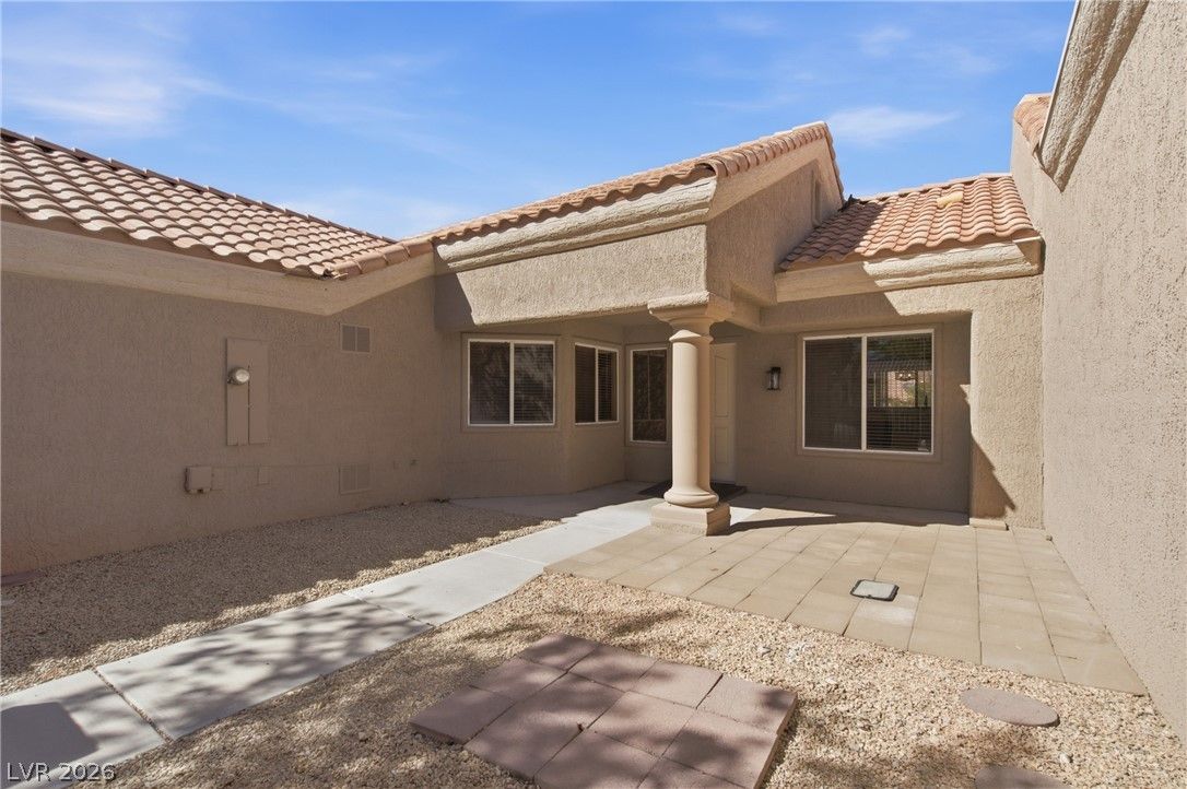 8612 Prairie Hill Drive — photo 3