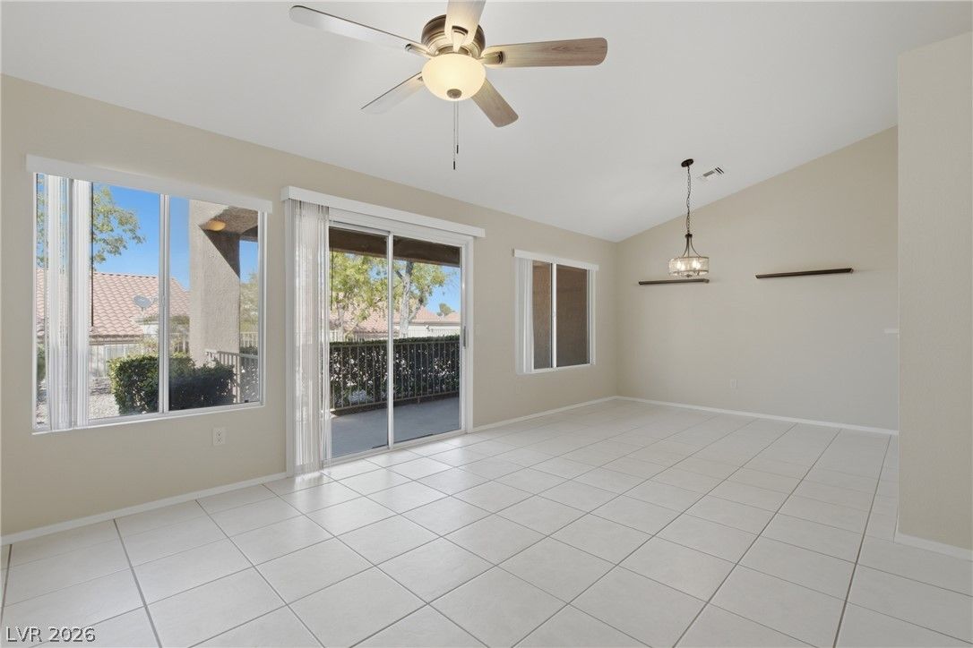 8612 Prairie Hill Drive — photo 5
