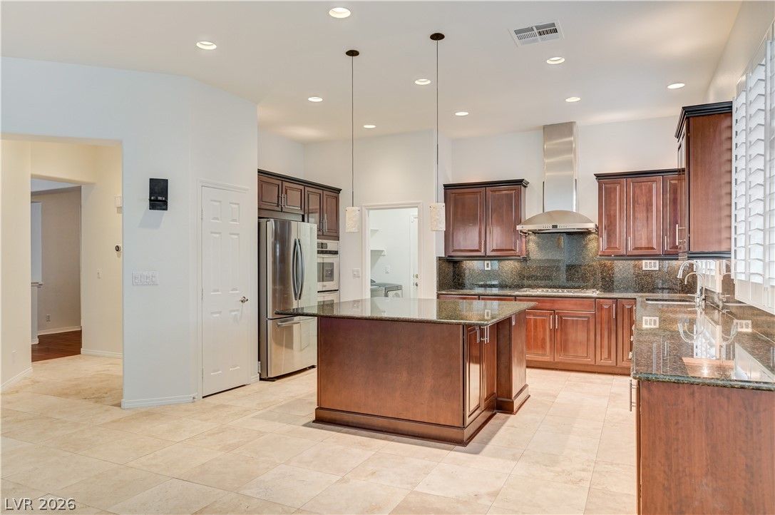 6641 Black Oaks Street — photo 4