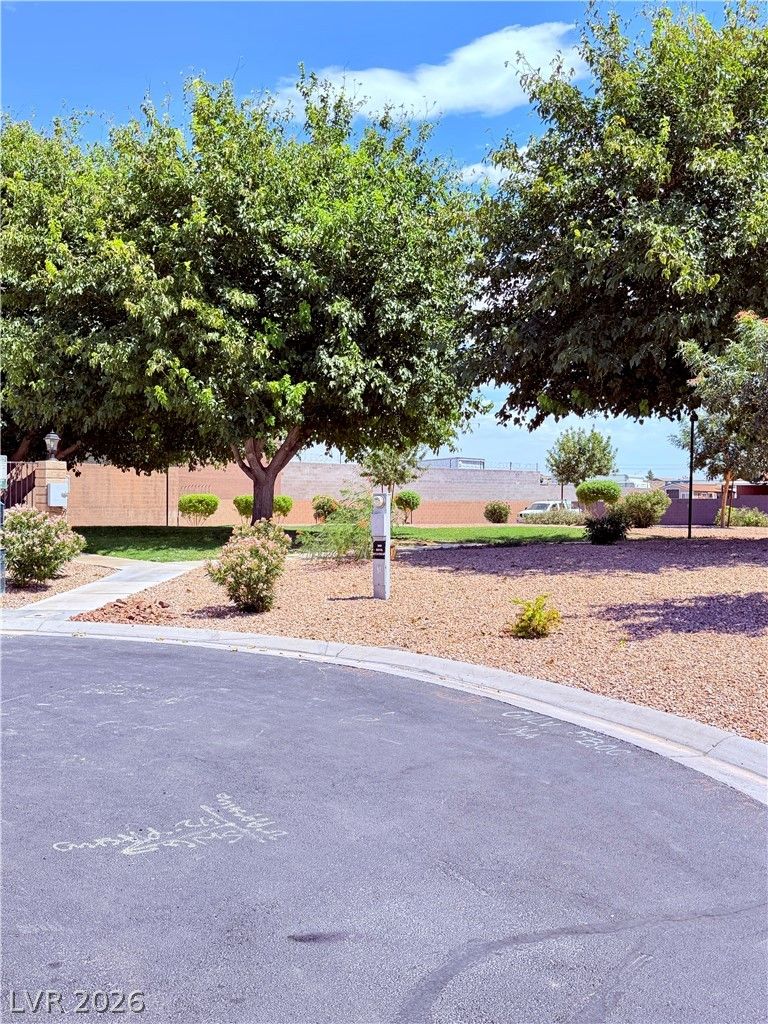 4182 Queen Isabel Court — photo 4