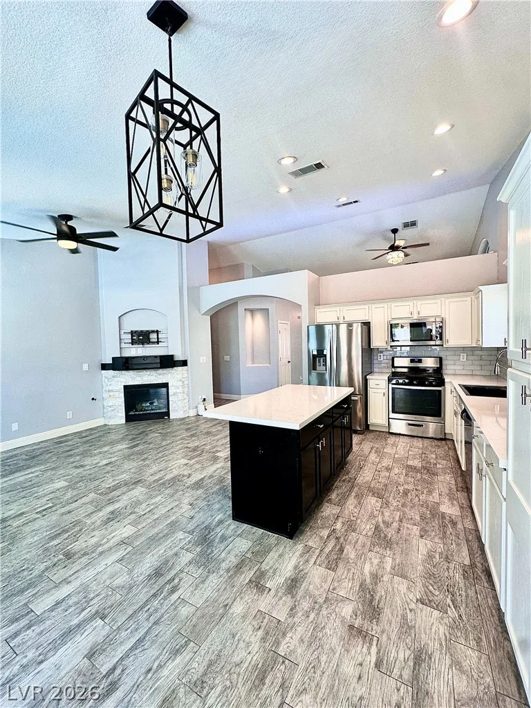 3544 Cupecoy Point Avenue — photo 5