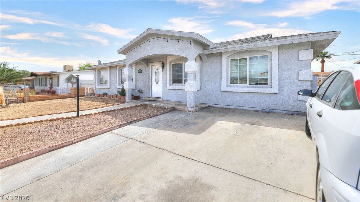 6221 Casada Way — photo 5