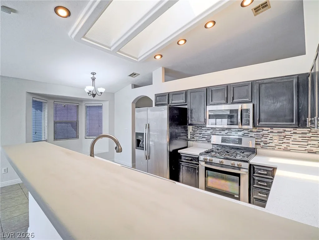 527 Shallow Mist Court — photo 4