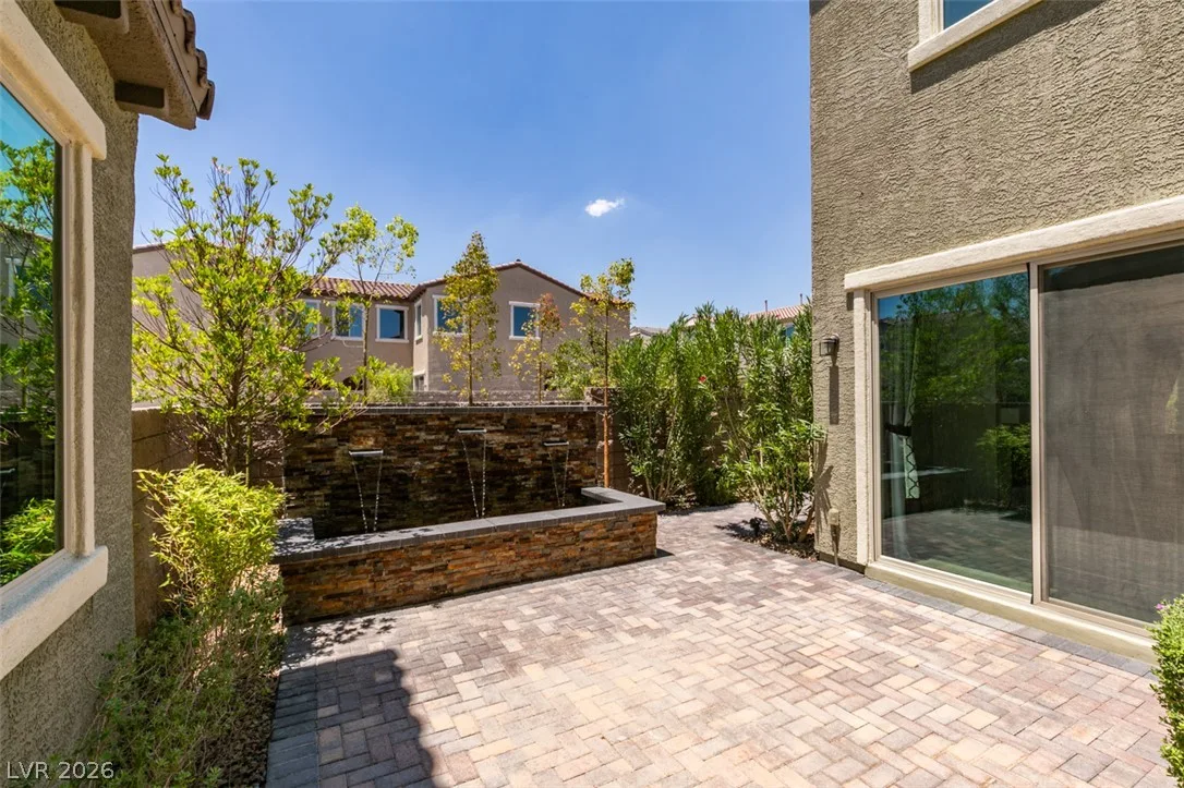 1027 Whitworth Avenue — photo 4