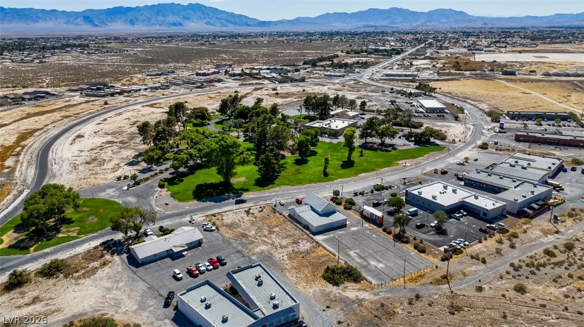 2260 East Calvada Boulevard — photo 4